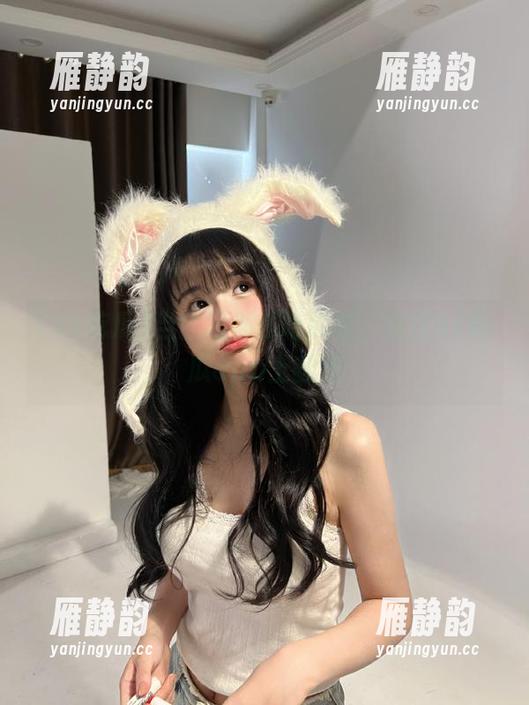 当全网都在吃瓜时，我在51吃瓜app上翻滚