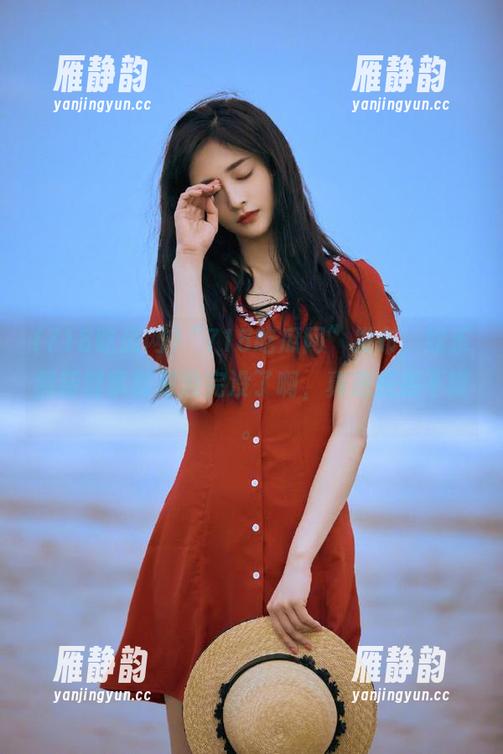 “718吃瓜网”发布，娱乐圈新鲜事就是没完没了啊，真是应接不暇。
