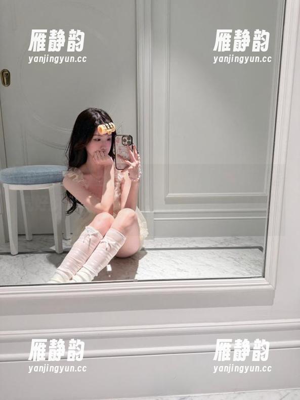 当你推开911吃瓜的入口，运气好的话，说不定还能捡到大片“猛料”。