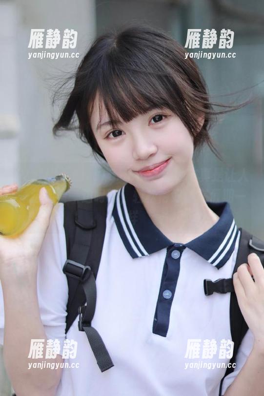 “zztt15.com”这地方真是让人一边观看一边呵呵，轻松得好像在假期一样