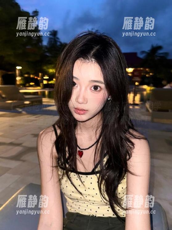 听说登录“一起吃瓜”网能学到宇宙所有吃瓜知识，果断来试试！