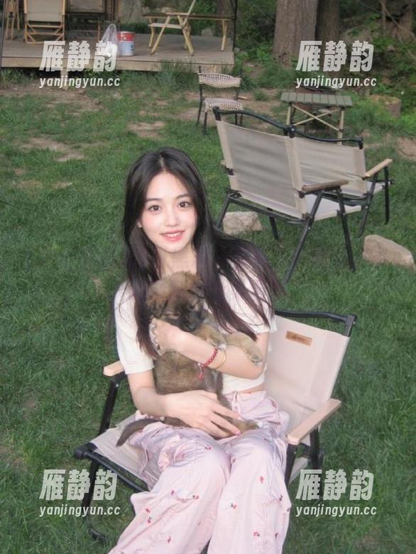 冲哥黑料一键更新：吃瓜必备的最新地址集合！