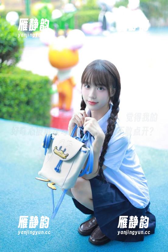 国产黑料网 登录国产黑料网,觉得我的好奇心被再次勾了出来,你敢不敢点开?