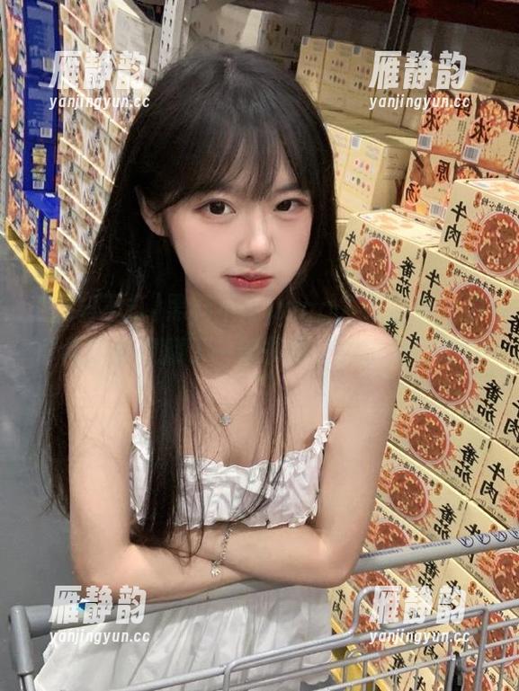 黑料不打yang发布，今天的时尚圈都像翻了一架书桌，真的是心累……