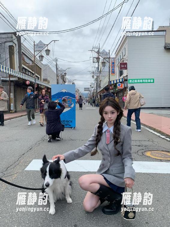 黑料正能量在线：校花的双面人生，居然还有这种反差！