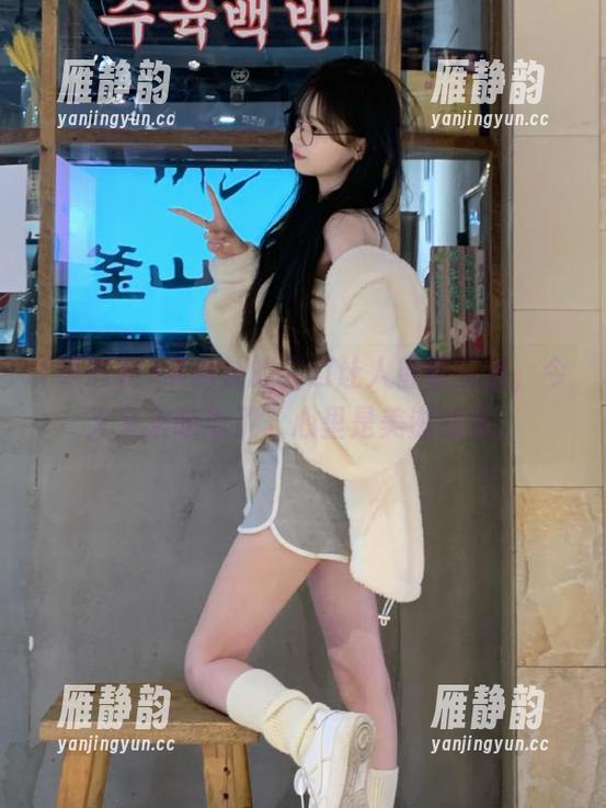 黑料社的入口让人留连忘返，今天又来吃瓜了，心里是美滋滋哒。